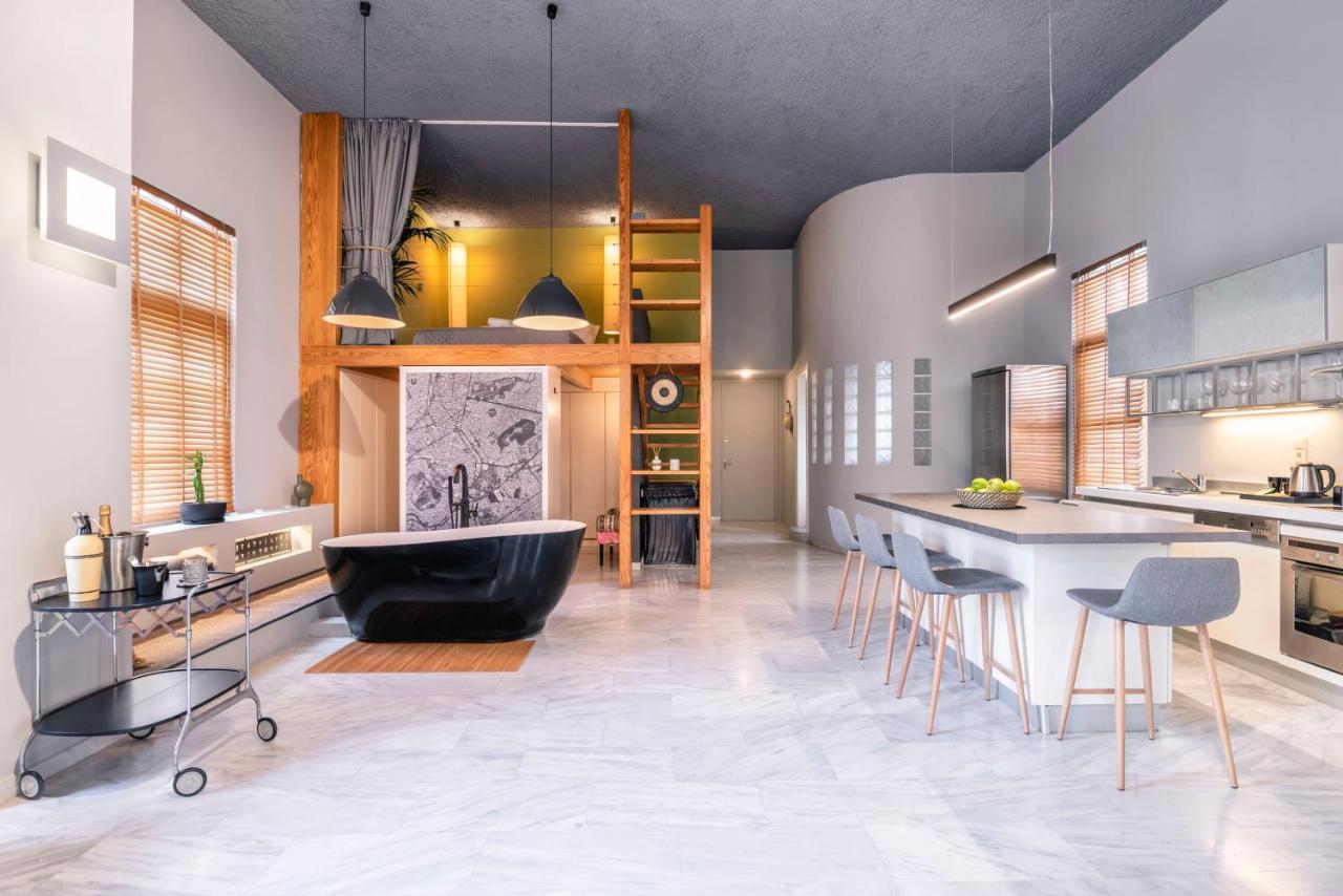 Appartamento Athens Heart Superior Loft Under Acropolis Esterno foto